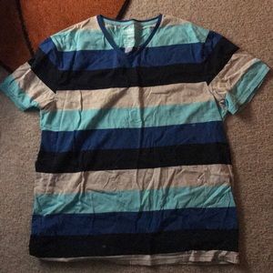 Urban pipeline v neck